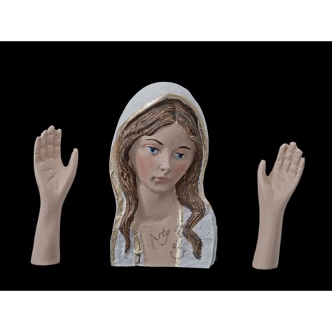 Virgen meditando 30 cms en resina nacional