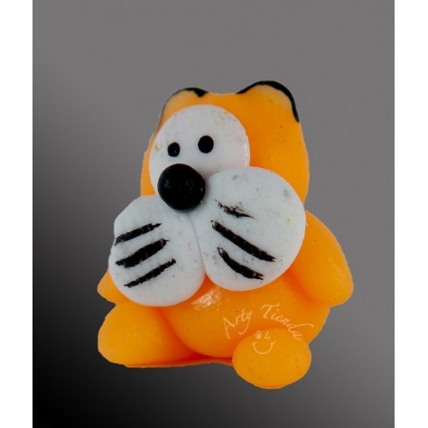 Gato en porcelanicron
