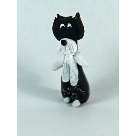 Gato en porcelanicron