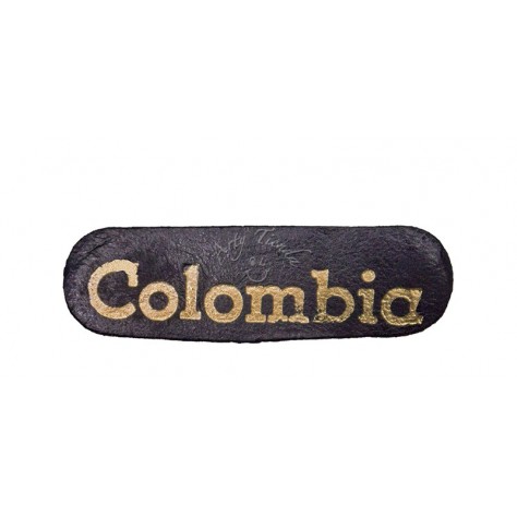 Colombia aviso en cuero