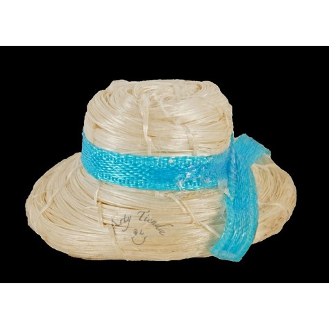 Sombrero en mimbre