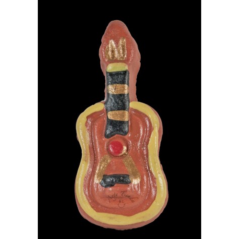 Guitarra en cerámica cocida