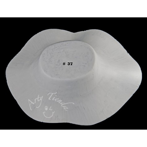 Sombrero en fibra de vidrio